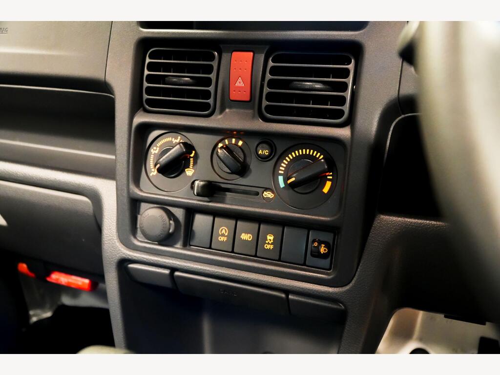 Suzuki Carry - Image 46