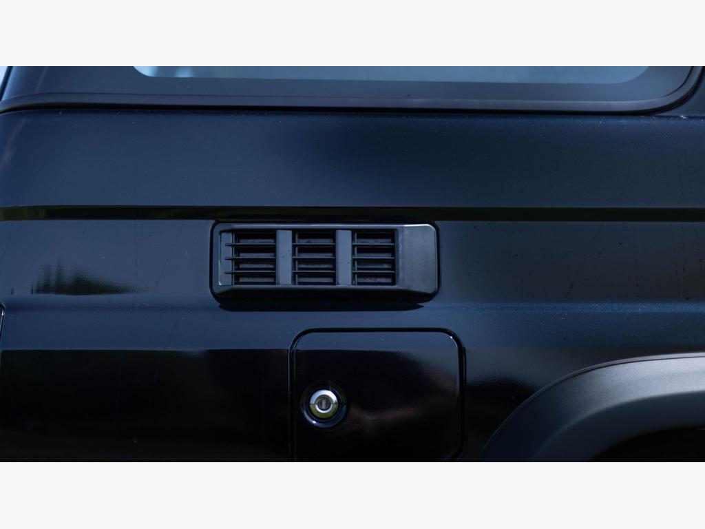 Toyota Land Cruiser - Image 52