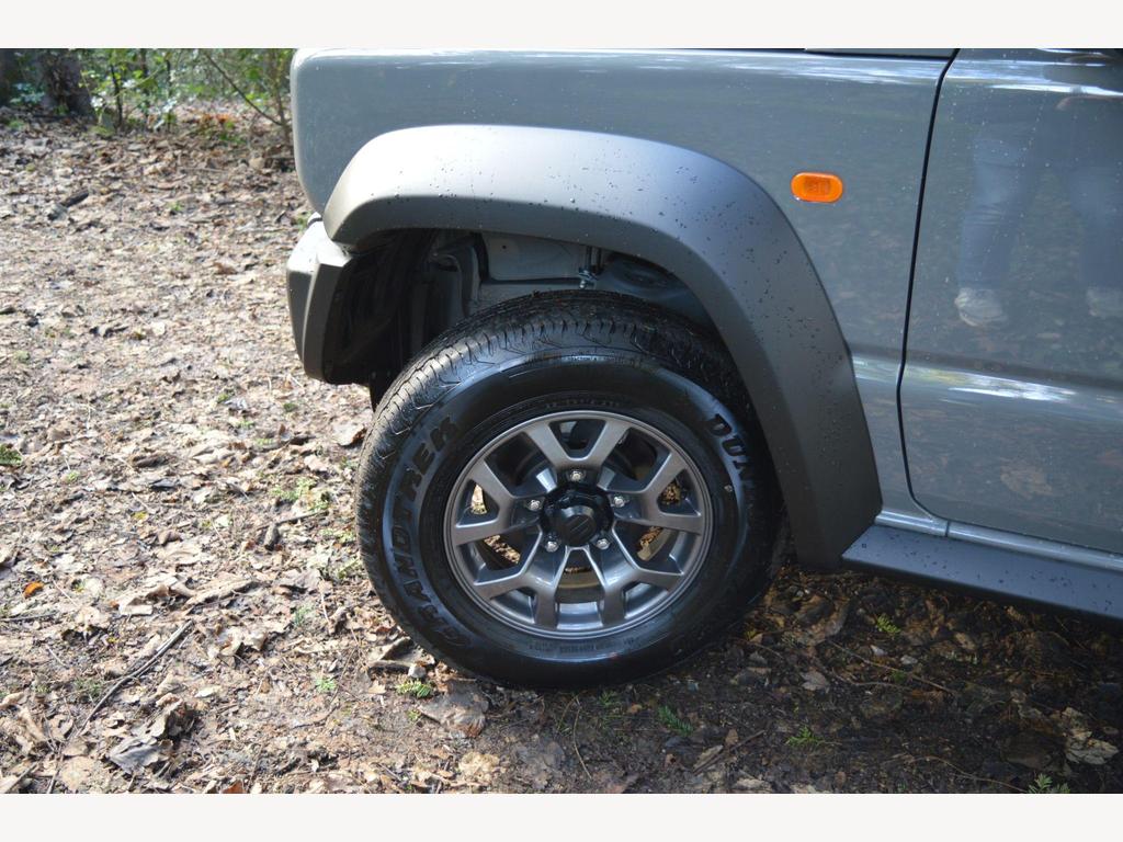 Suzuki Jimny - Image 9