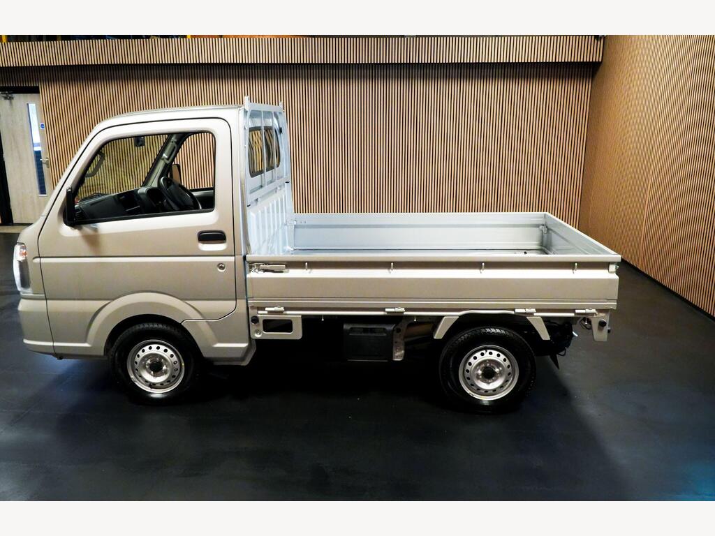 Suzuki Carry - Image 4