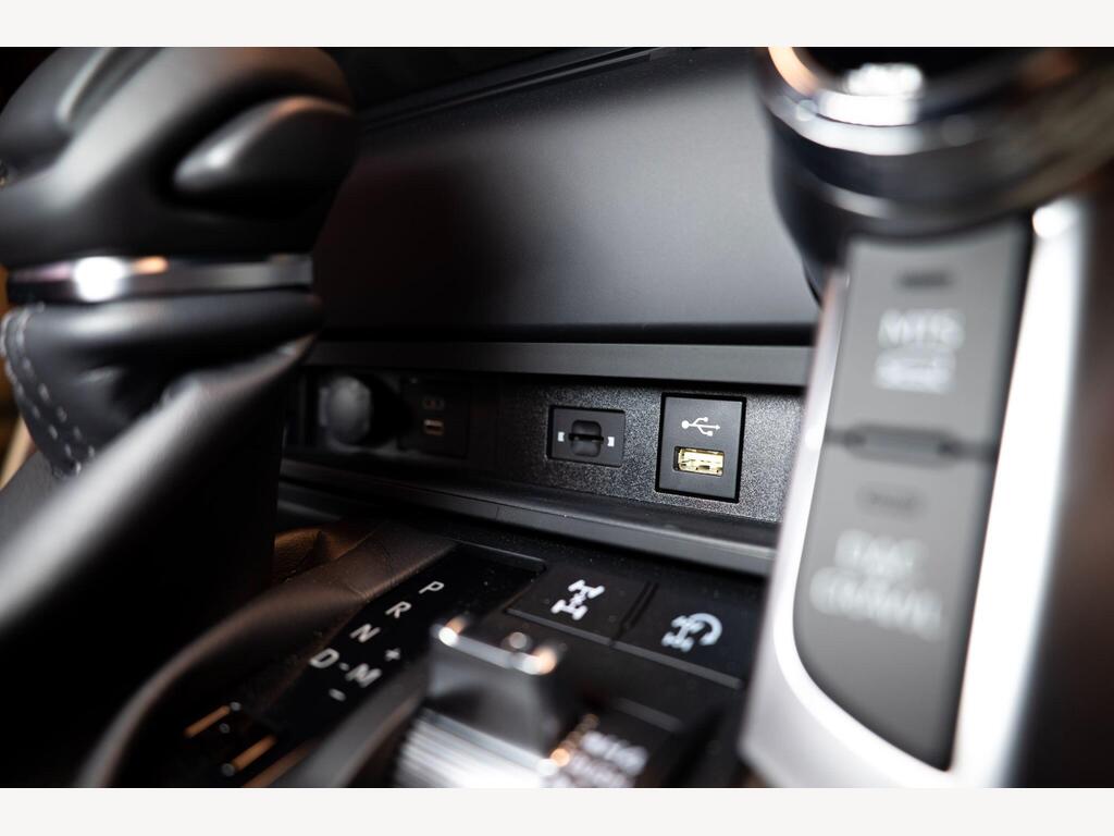 Toyota Land Cruiser - Image 21