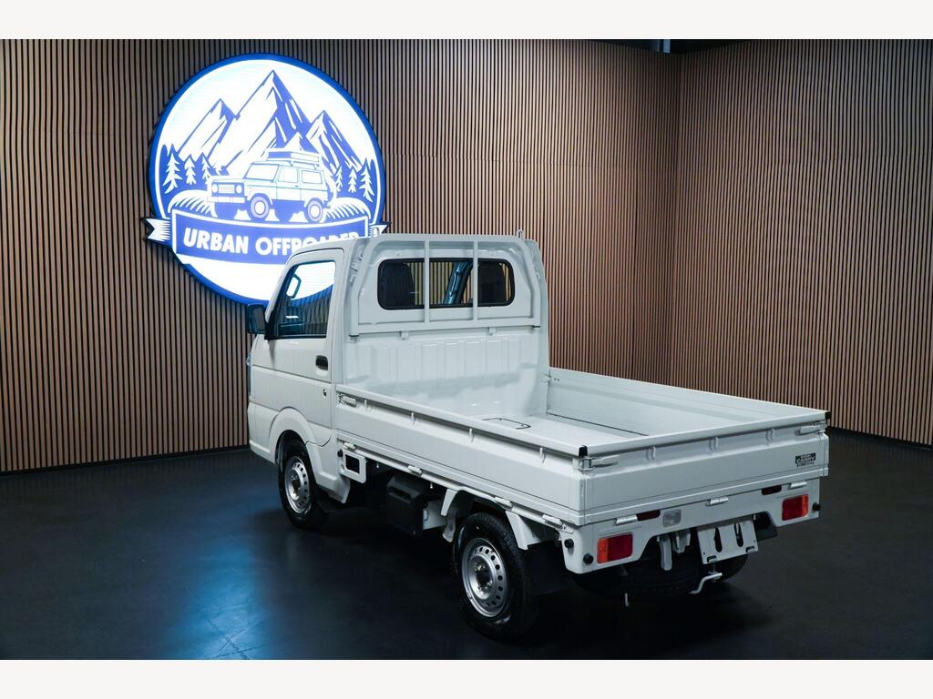 Suzuki Carry - Image 13