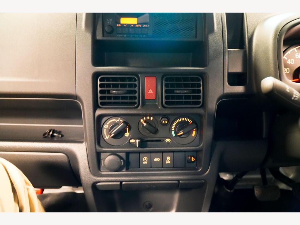 Suzuki Carry - Image 39