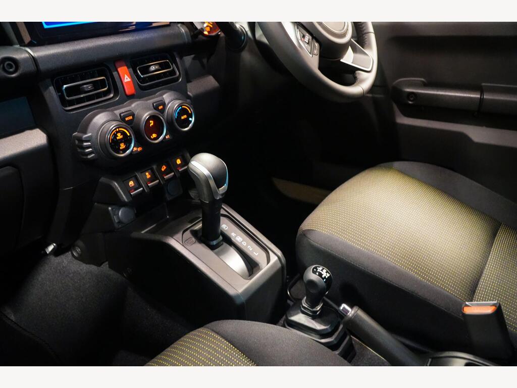 Suzuki Jimny - Image 24