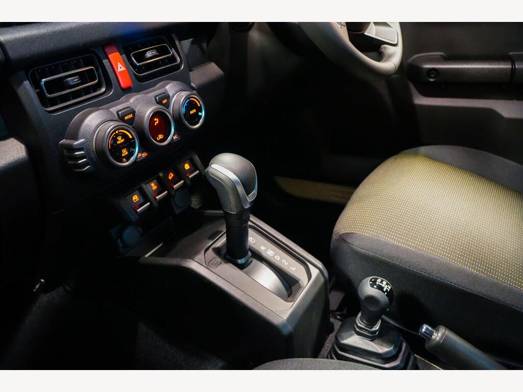 Suzuki Jimny - Image 23