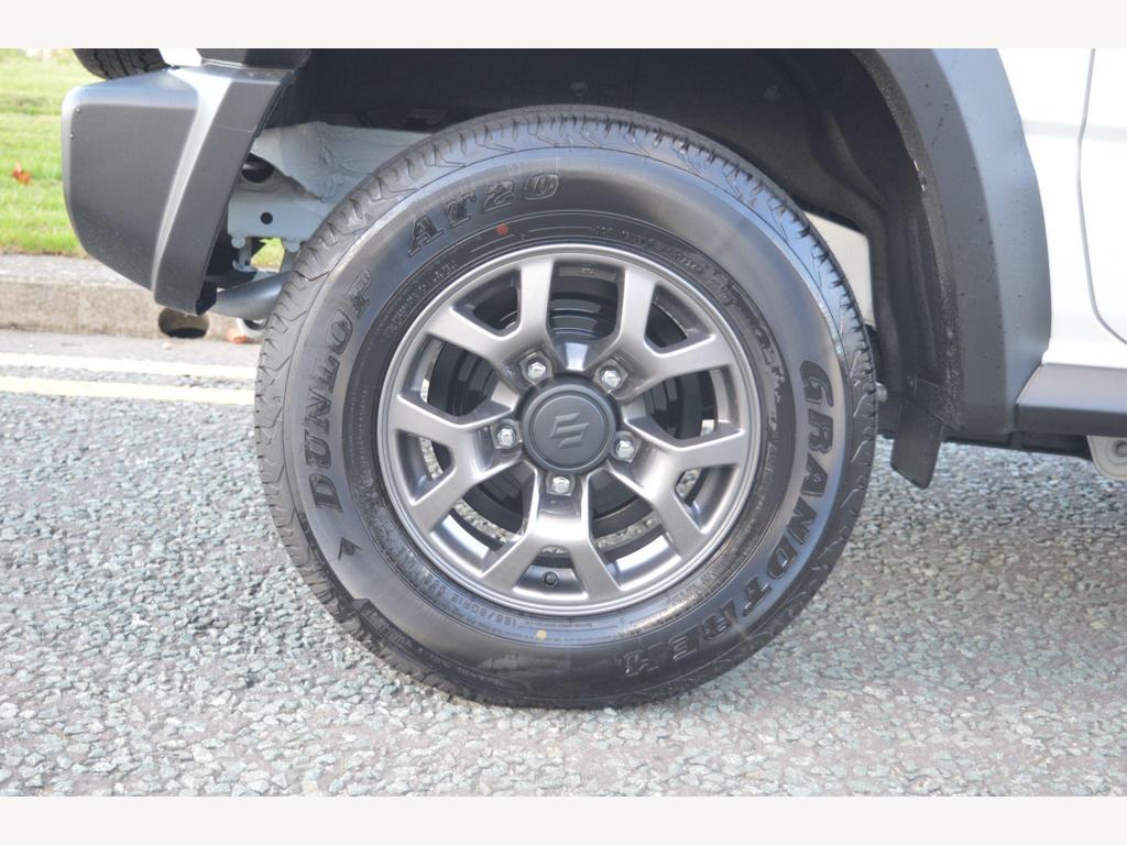 Suzuki Jimny - Image 23