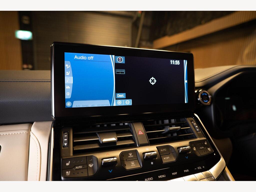 Toyota Land Cruiser - Image 29