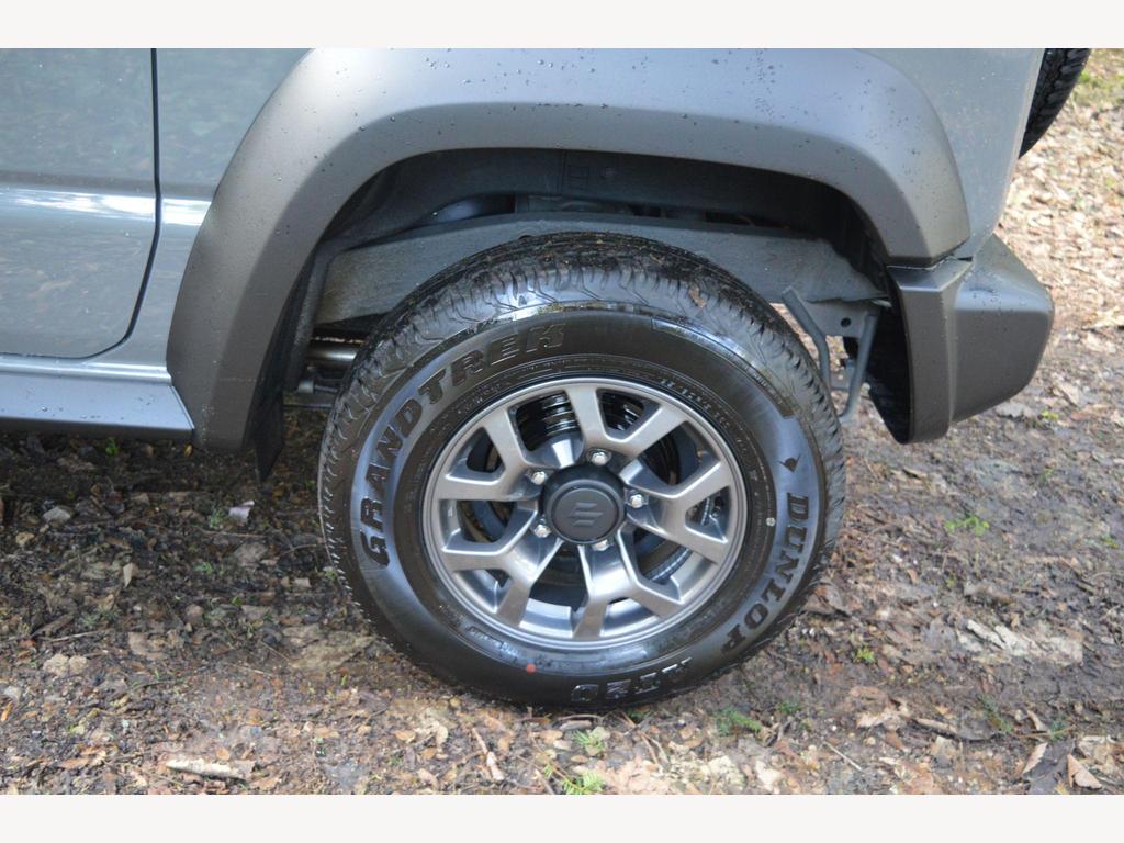 Suzuki Jimny - Image 10