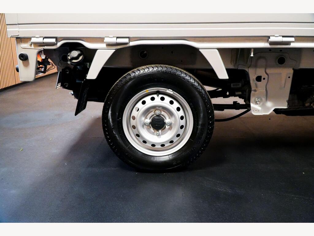 Suzuki Carry - Image 27
