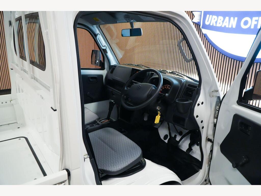 Suzuki Carry - Image 29